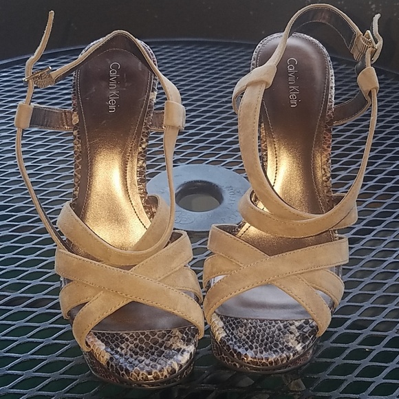 Brand new calvin klein shoes - Picture 2 of 6